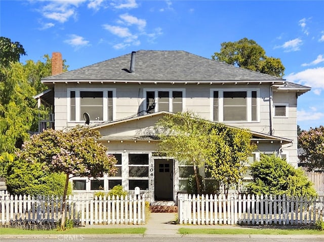 view of front of property