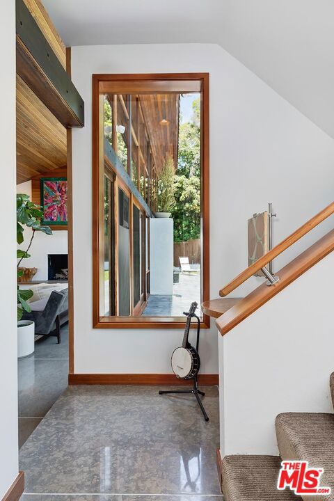 entryway with lofted ceiling