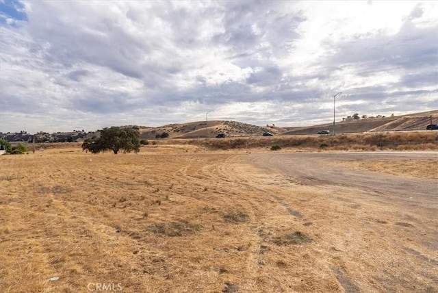 Listing photo 3 for 252 9th St, San Miguel CA 93451