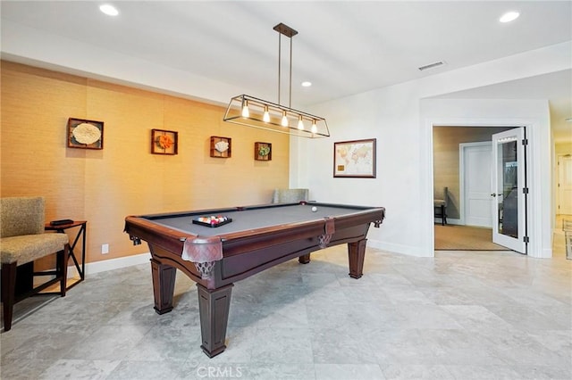 rec room featuring pool table