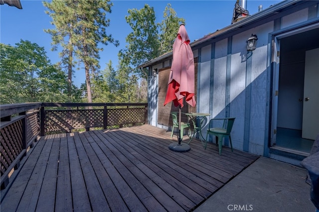 view of wooden deck