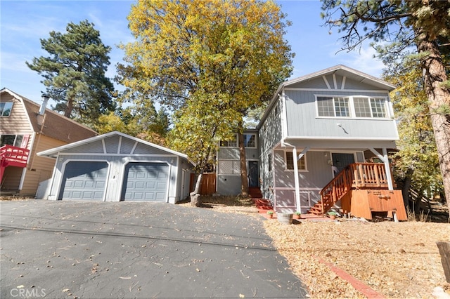 view of front of property featuring a garage