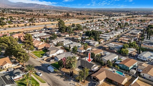 bird's eye view with a mountain view