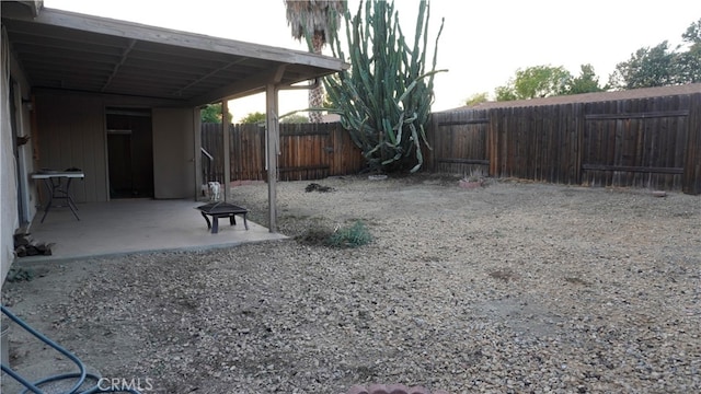 view of yard with a patio area