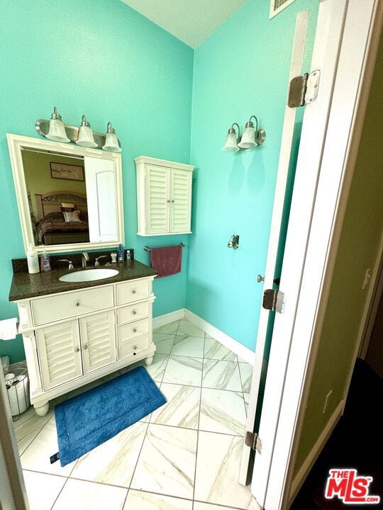 bathroom with vanity