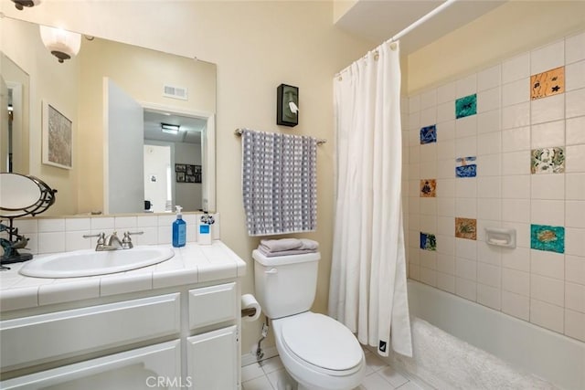 full bathroom featuring vanity, tile patterned floors, decorative backsplash, toilet, and shower / tub combo with curtain