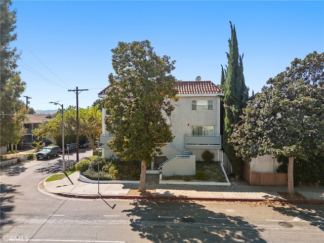 view of front of house