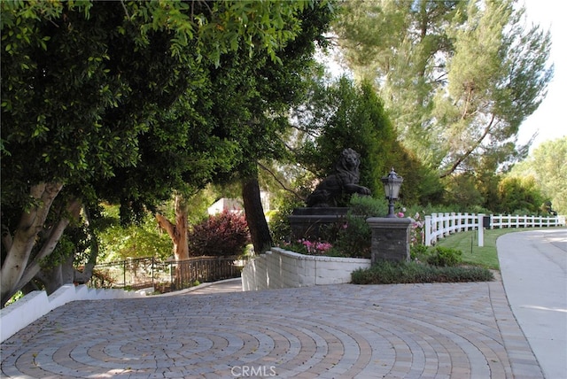 2611 Steeplechase Ln, Diamond Bar, CA 91765 - gate featuring fence
