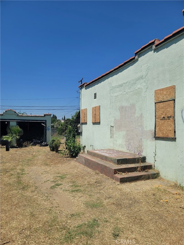 view of property exterior