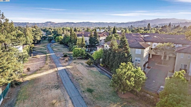 bird's eye view with a mountain view