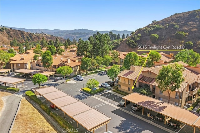 bird's eye view with a mountain view