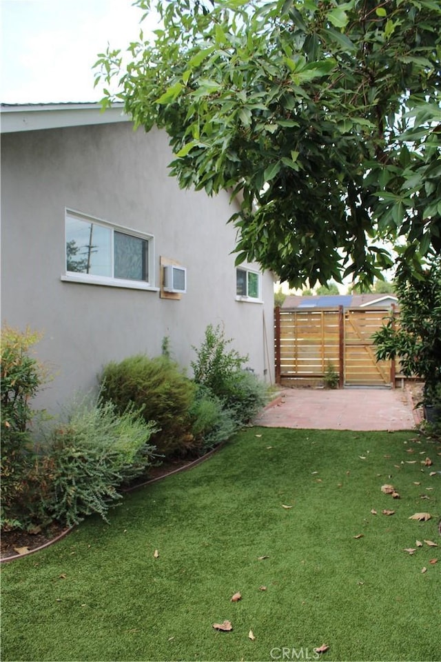 924 Oleander St, Brea, CA 92821 - view of yard with a patio