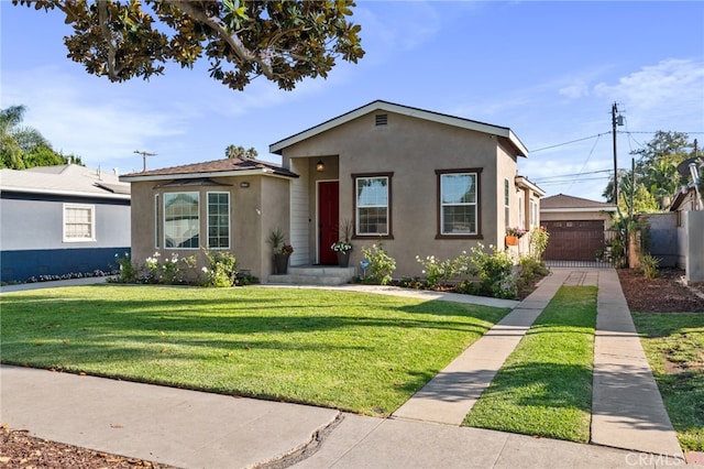 view of front of property with a front yard