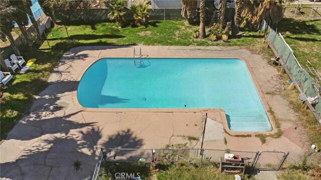 41695 Mayberry Ave, Hemet, CA 92544 - view of pool with a gate