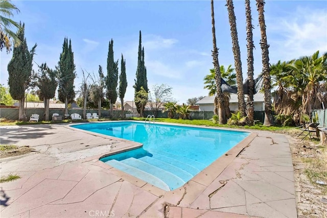 41695 Mayberry Ave, Hemet, CA 92544 - view of pool with a patio