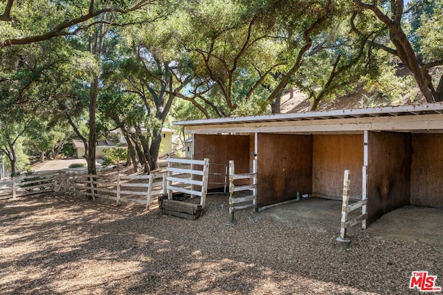 view of outdoor structure