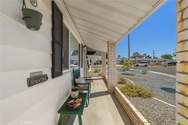 view of patio / terrace with covered porch