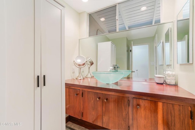 bathroom with vanity