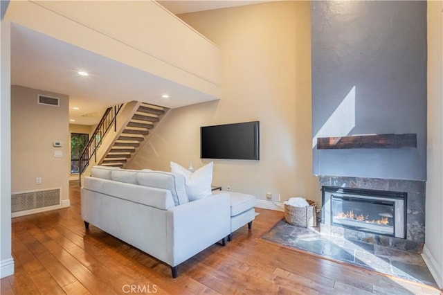 living room with wood-type flooring