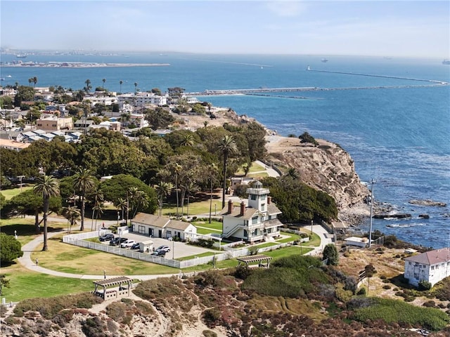 661 W 26th St, San Pedro, CA 90731 - aerial view of a large body of water