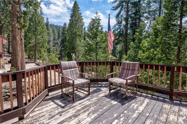 7226 Yosemite Park Way, Yosemite, CA 95389 - view of wooden deck