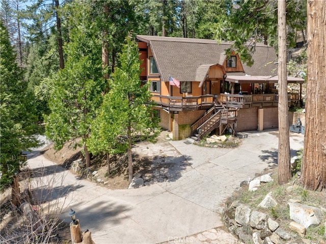 7226 Yosemite Park Way, Yosemite, CA 95389 - back of property with a garage