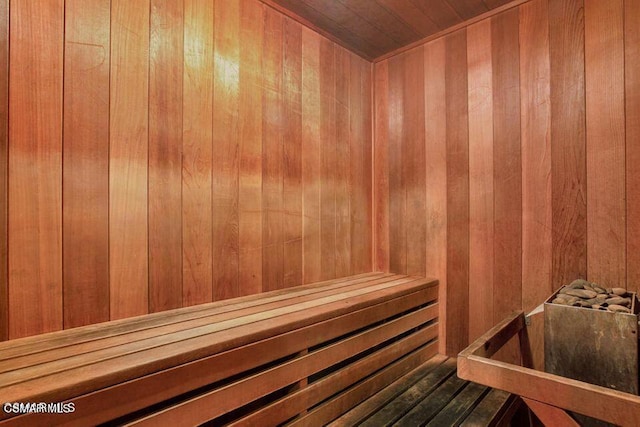 view of sauna / steam room