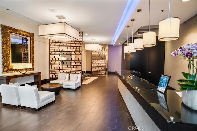 1100 S Hope St Unit 1507, Los Angeles, CA 90015 - building lobby with recessed lighting