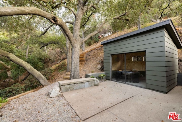 view of outbuilding