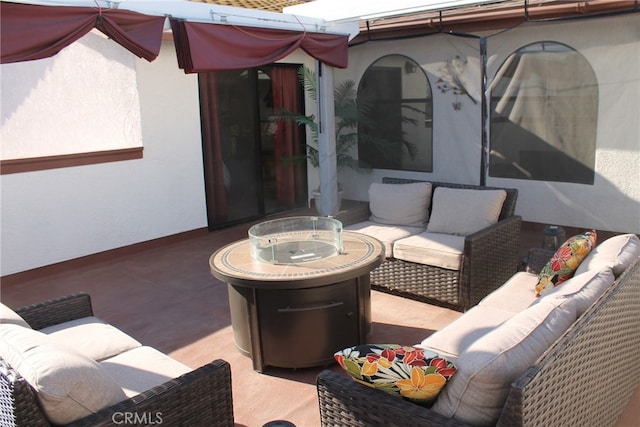 view of patio featuring an outdoor living space