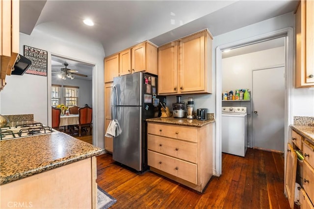 kitchen with ceiling fan, light brown cabinets, stainless steel appliances, dark hardwood / wood-style floors, and washer / dryer