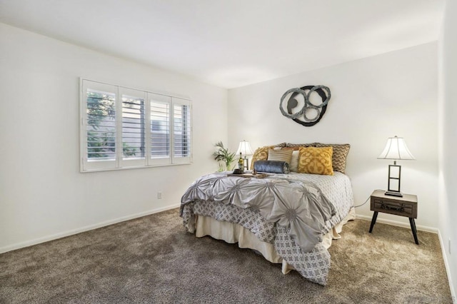 bedroom with carpet