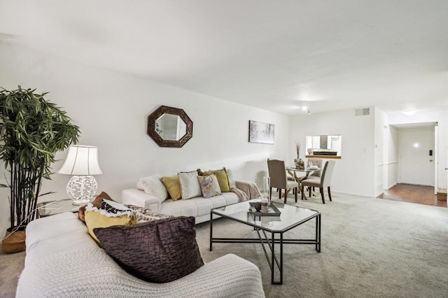 living room with carpet flooring