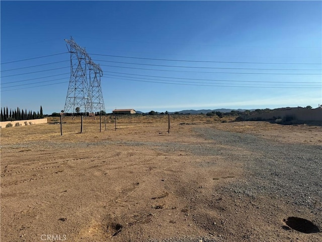 12365 Farmington St, Oak Hills, CA 92344 - photo 8