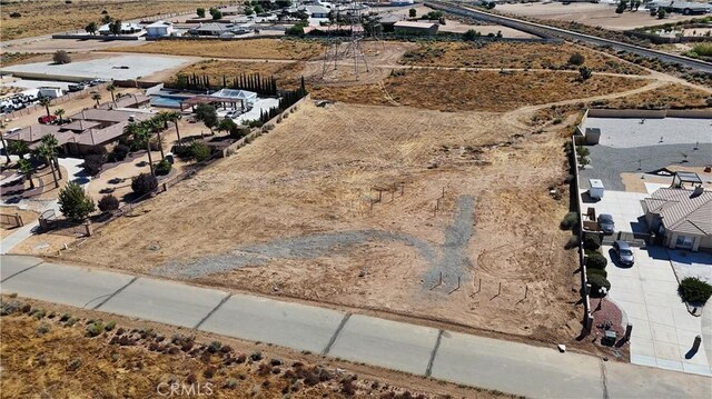 12365 Farmington St, Oak Hills, CA 92344 - photo 3