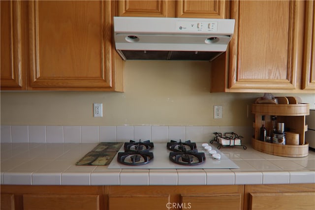 kitchen featuring white gas stovetop