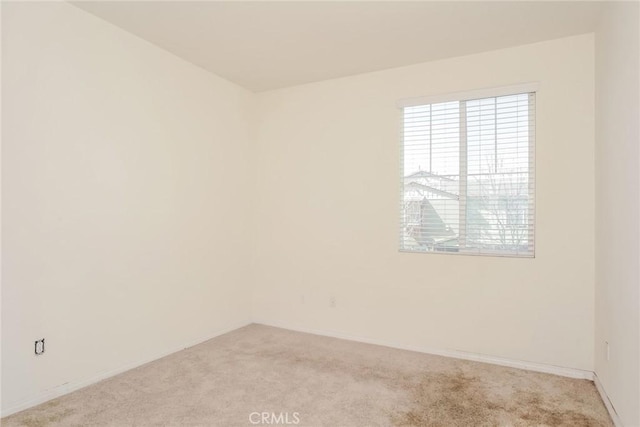 empty room featuring carpet