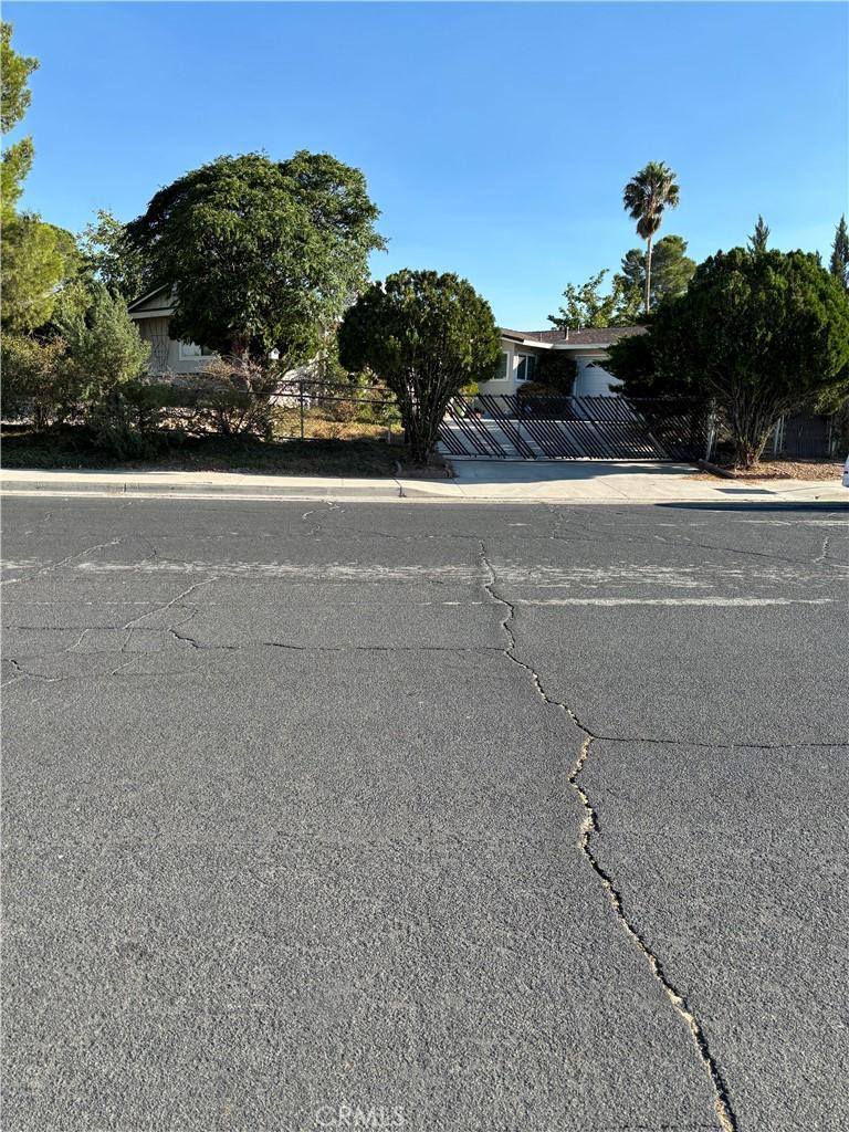 15873 La Paz Dr, Victorville, CA 92395 - photo 1