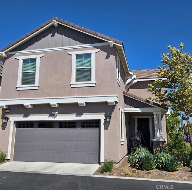 view of front of home featuring a garage