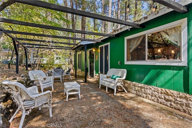 view of patio featuring a pergola