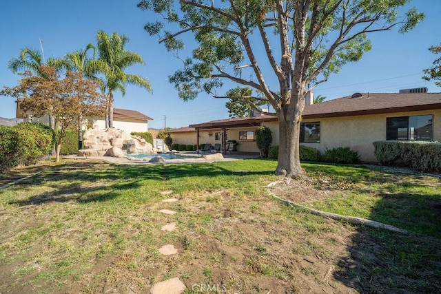 view of yard with a patio area