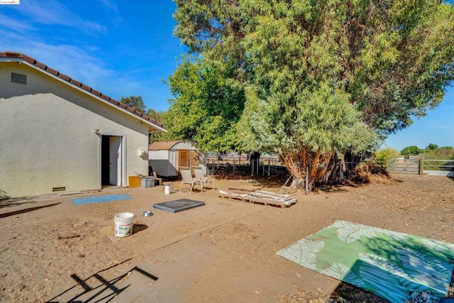 view of yard with a patio