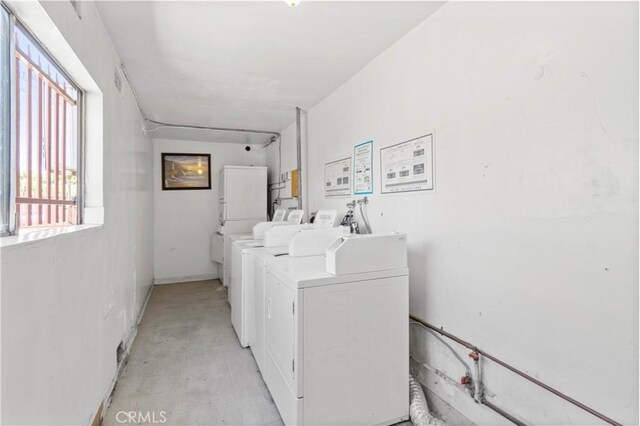 511 E Washington Ave, Santa Ana, CA 92701 - photo 23