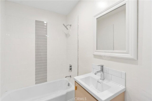 511 E Washington Ave, Santa Ana, CA 92701 - photo 21