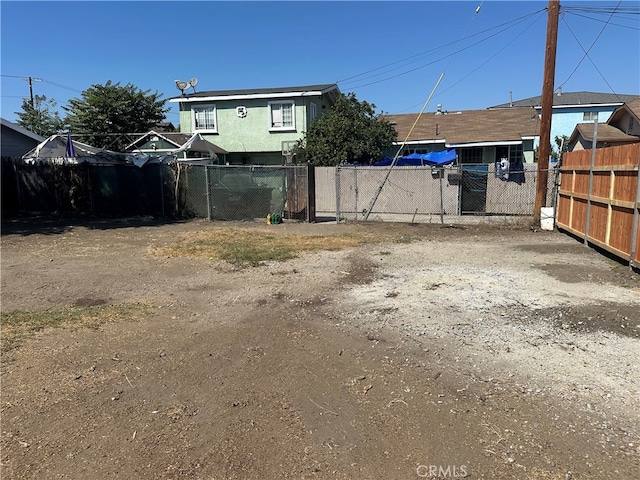 Listing photo 3 for 097THST Holmes, Los Angeles CA 90002