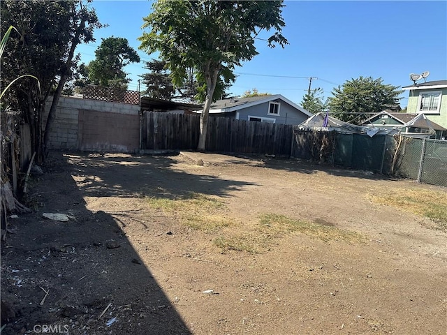 097THST Holmes, Los Angeles, CA 90002 - photo 2