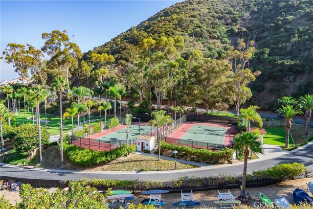 42 Camino De Flores Unit 60, Avalon, CA 90704 - view of sport court featuring fence