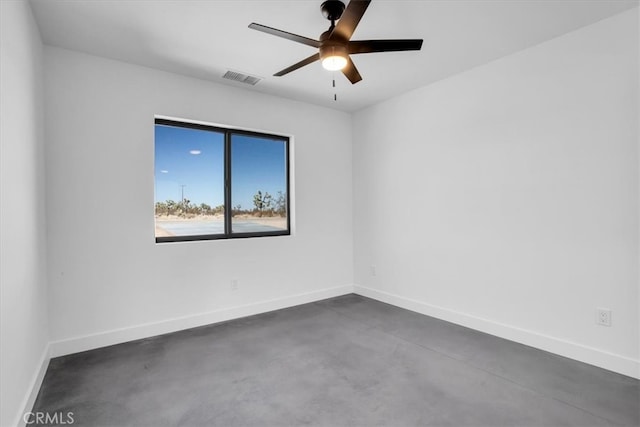 spare room with ceiling fan