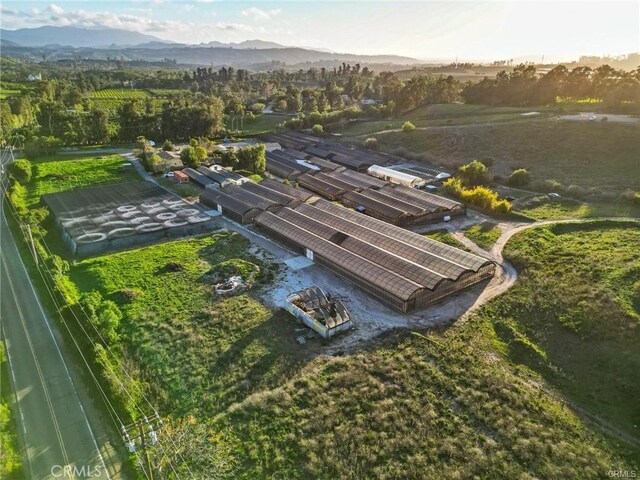 bird's eye view featuring a mountain view