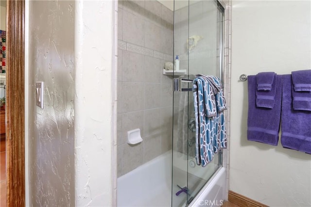 full bathroom featuring enclosed tub / shower combo